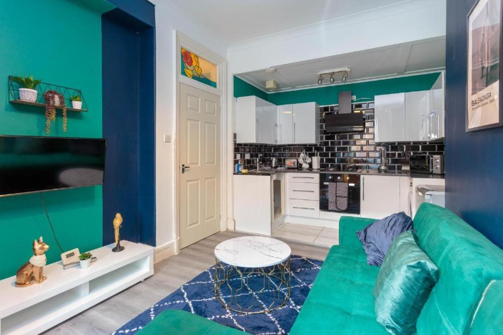Beautiful Boutique Edinburgh Abode - Sleeps 4 Lägenhet Exteriör bild