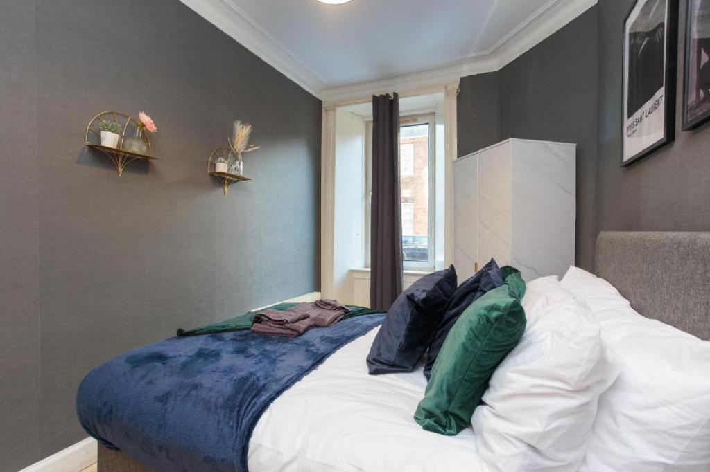 Beautiful Boutique Edinburgh Abode - Sleeps 4 Lägenhet Exteriör bild