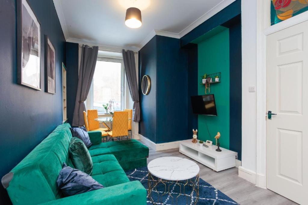 Beautiful Boutique Edinburgh Abode - Sleeps 4 Lägenhet Exteriör bild